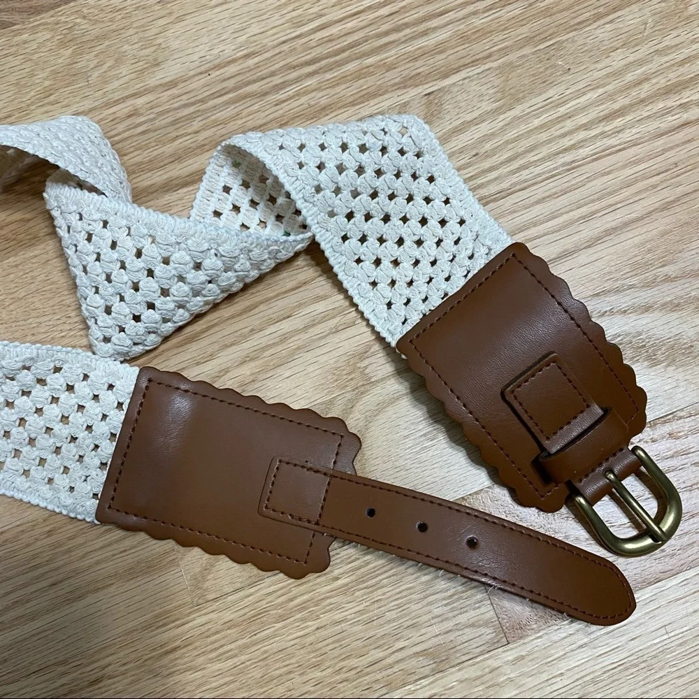 Old Navy Stretch Off White Buckle Belt Medium Large Women’s